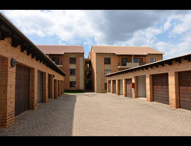 0.5 BEDROOM APARTMENT FOR SALE IN HATFIELD